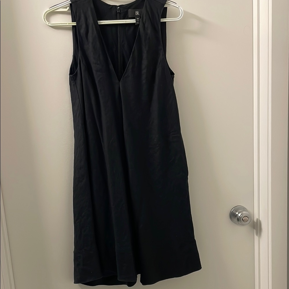 Banana Republic A line linen mini dress with pockets.